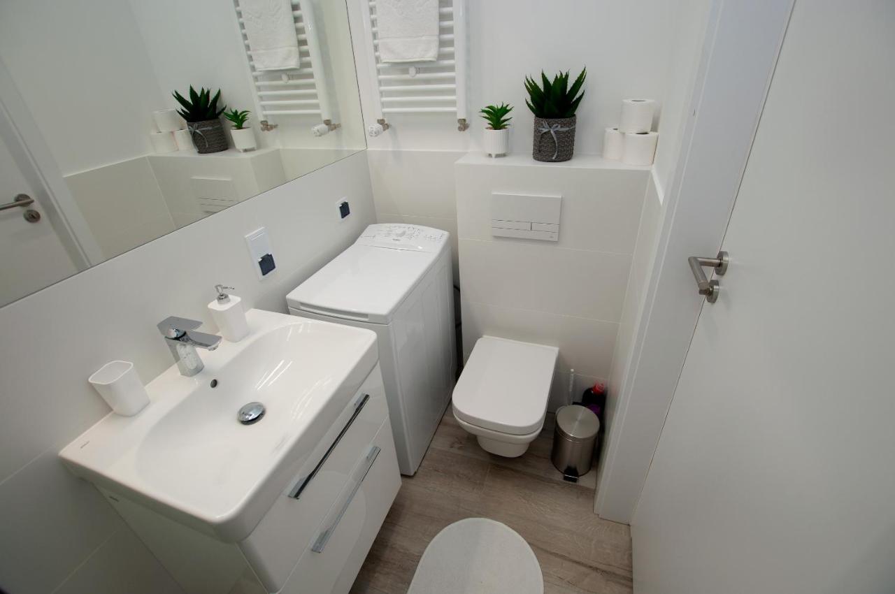 Apartament Ikar Z Widokiem Na Morze W Kompleksie Platinium Rewal Exterior foto
